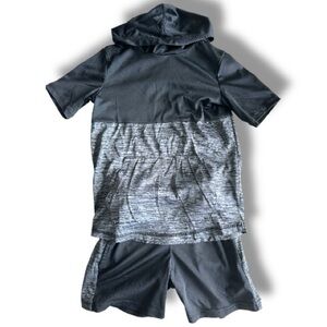 Zyia Boys Athletic Set Size XS Hooded Performance Shirt & Shorts Activewear